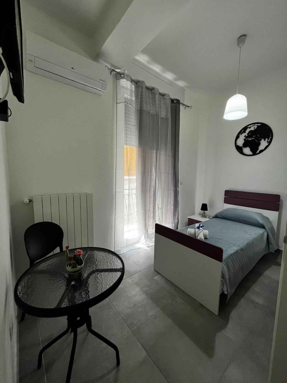 Goodbye Moon Apartment Brindisi Zewnętrze zdjęcie