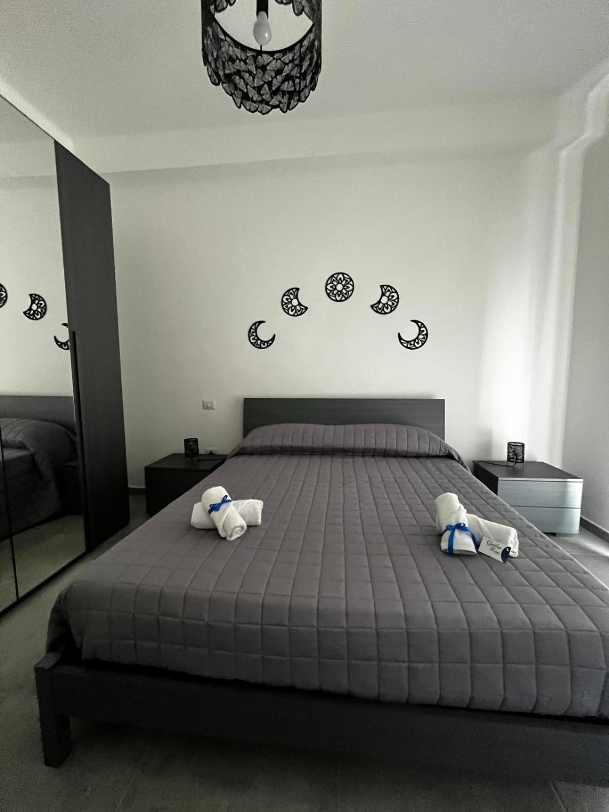 Goodbye Moon Apartment Brindisi Zewnętrze zdjęcie